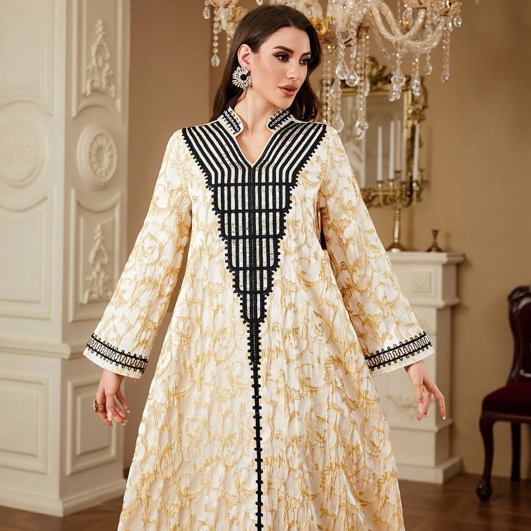 Urban Commuting Embroidered V- - огляд і ціна Urban Ethnic Fashion