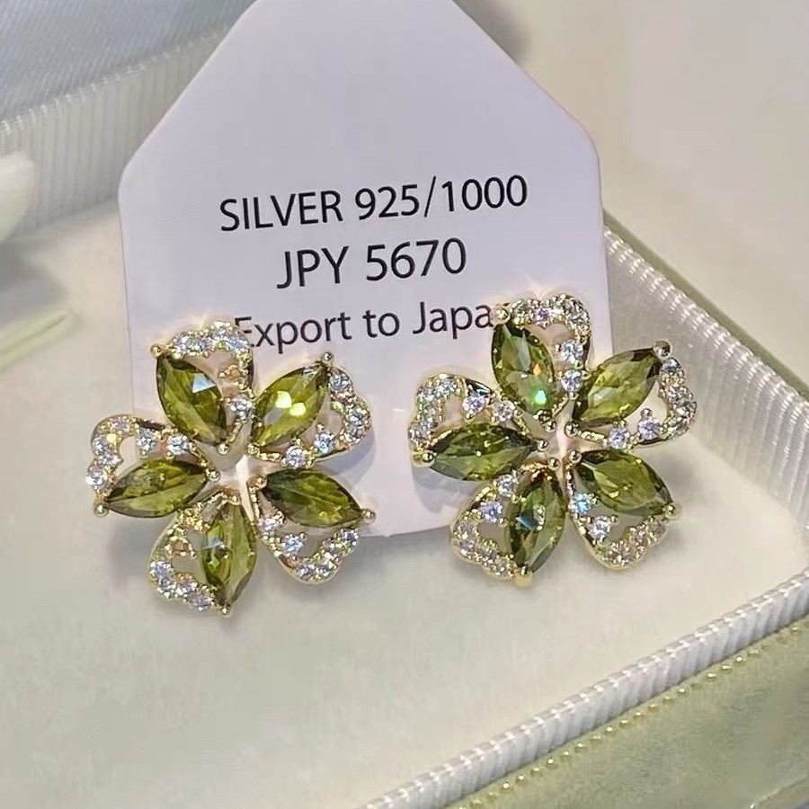 Forest Style Olive Green Zirco - огляд і ціна Ethnic Wear In Fashion